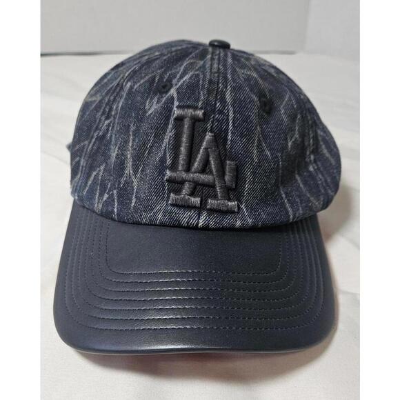 Other - MLB LA Dodgers '47 Navy Metro Clean Up Strapback Men's Hat